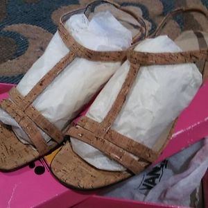 Vaneli natural cork sandals